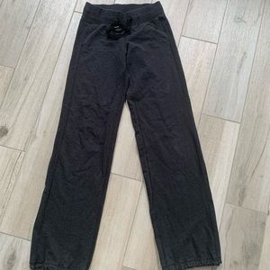 Lululemon Gray Ankle Drawstring Sweatpants, size 4